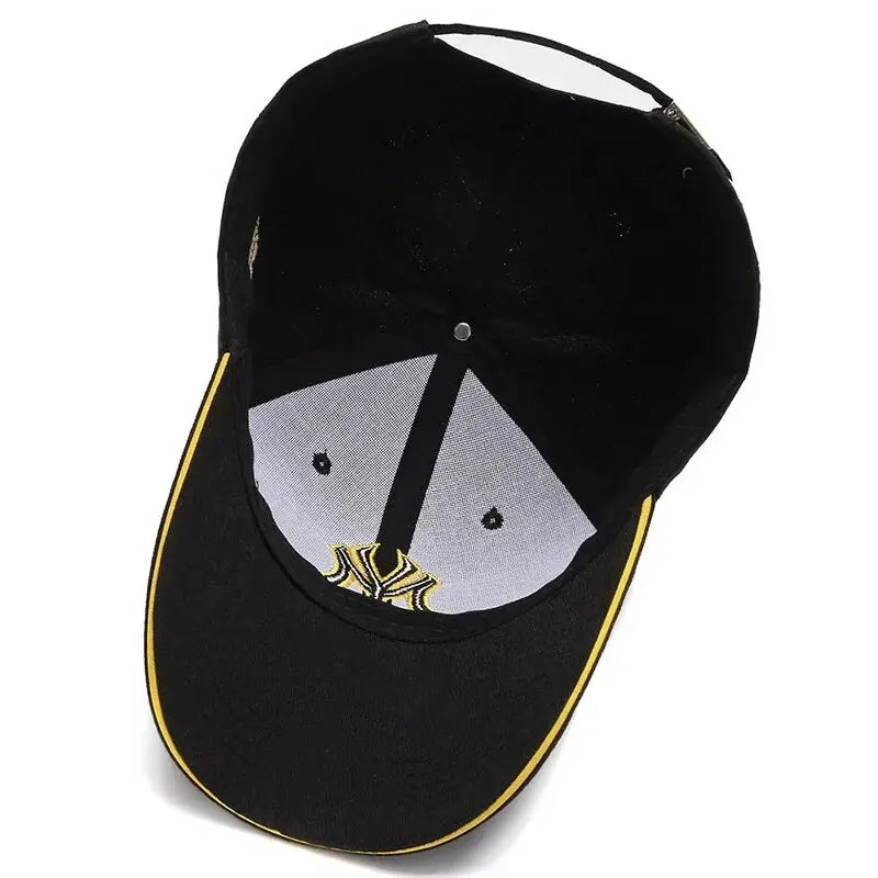 Gorra Casual tipo Baseball para Hombre y Mujer: Versátil y con Bordado de Letras – Ideal para el Sol